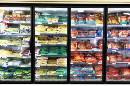 refrigerador de alimentos congelados