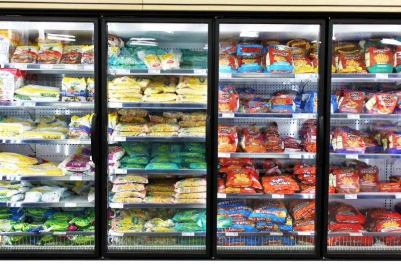 refrigerador de alimentos congelados